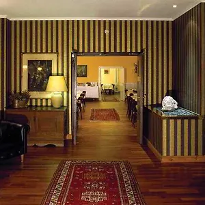 Stadt-gut-hotel Bogota Отель