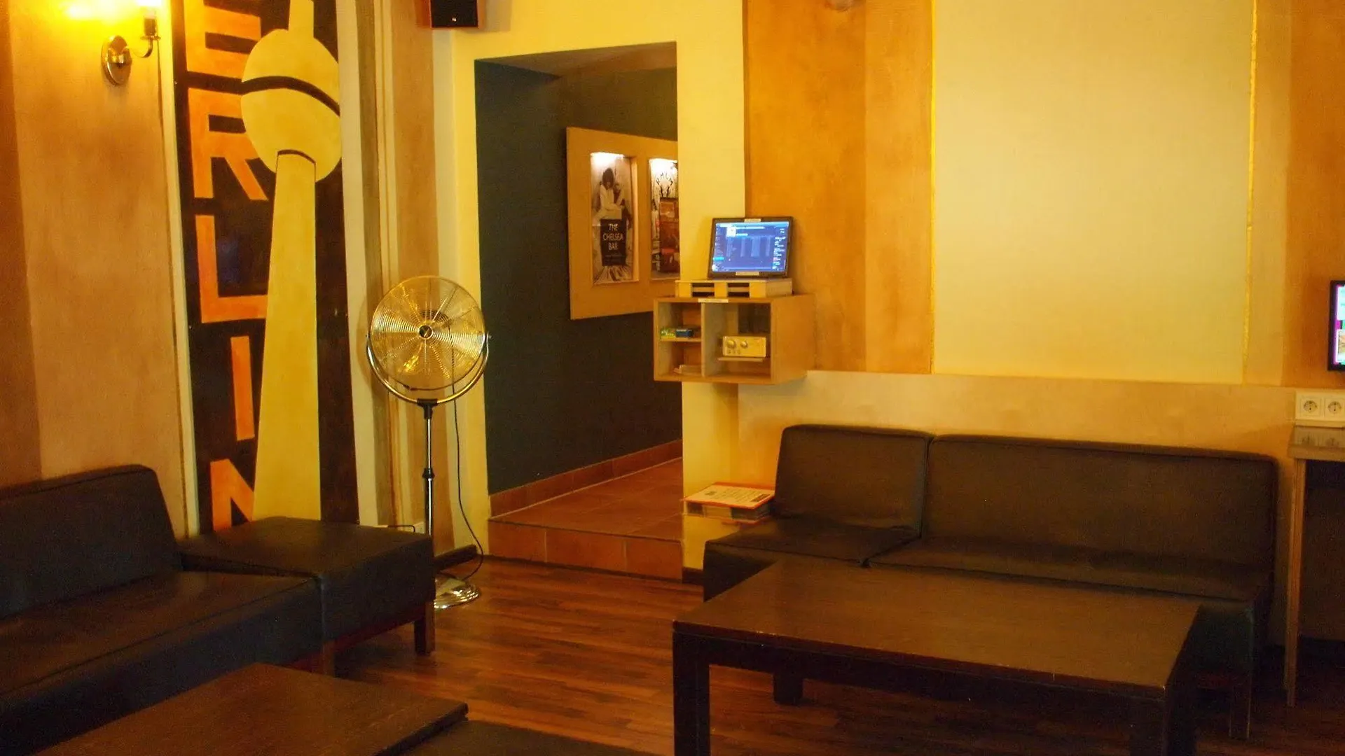Eastseven Berlin Hostel